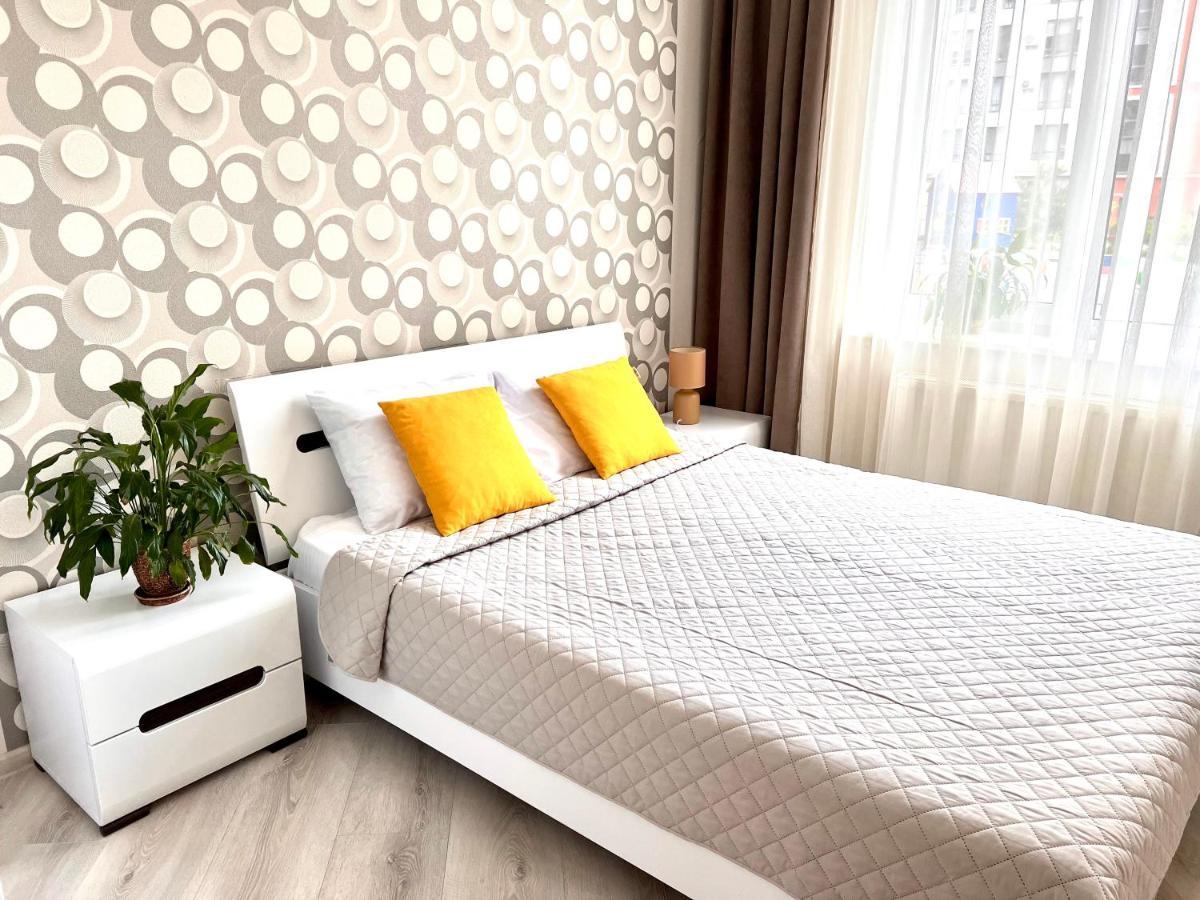 Osapart Cozy Apartment In A Complex Semycvit Lwów Zewnętrze zdjęcie