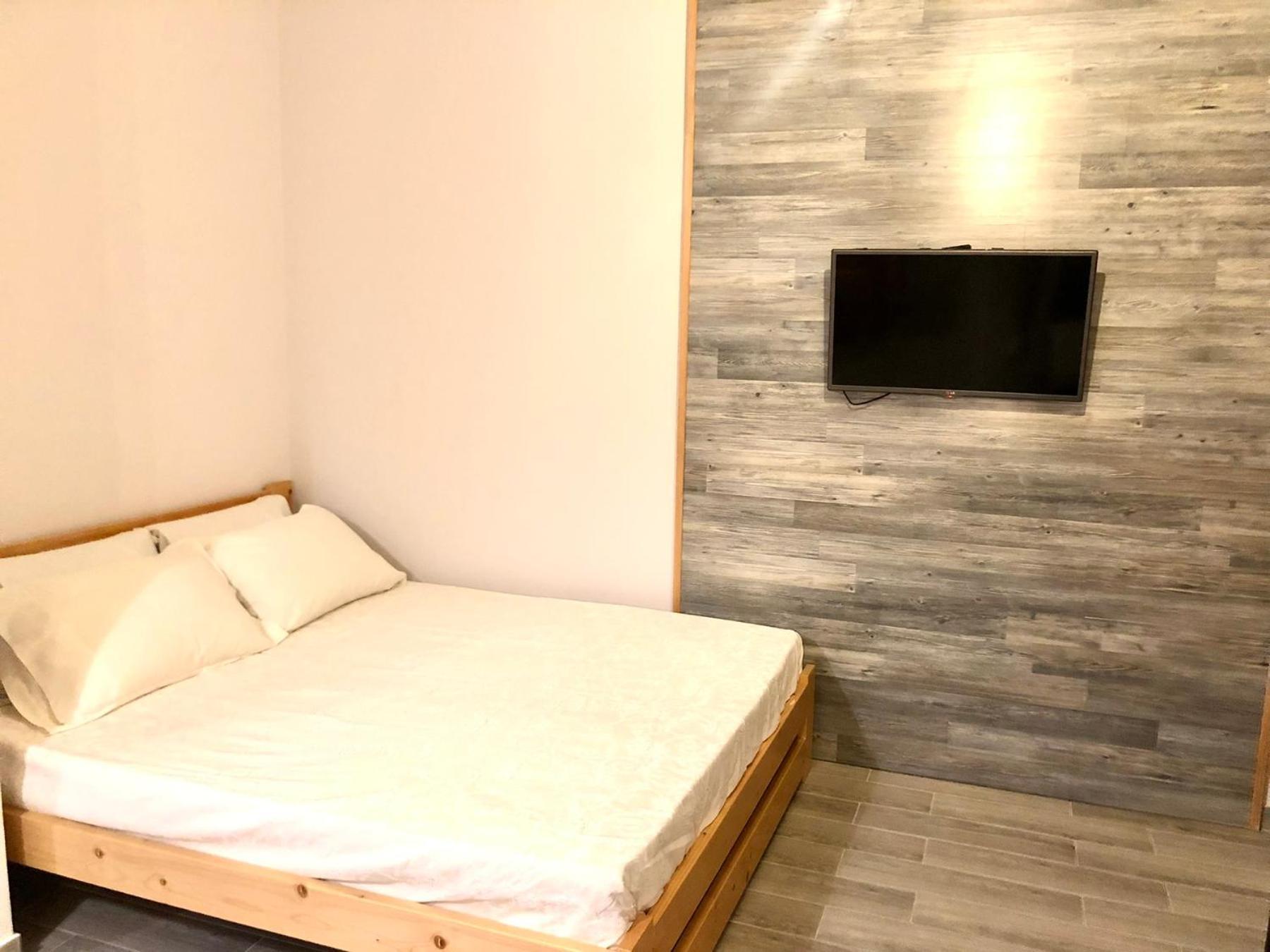 Osapart Cozy Apartment In A Complex Semycvit Lwów Zewnętrze zdjęcie